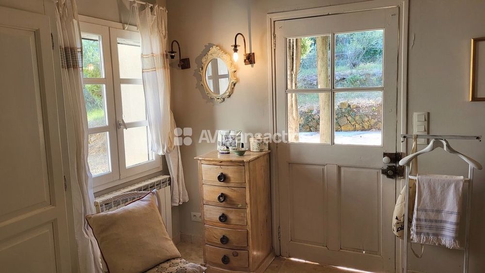 � vendre  Villa Flayosc (83780)