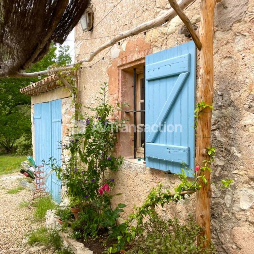 � vendre  Appartement Cotignac (83570)