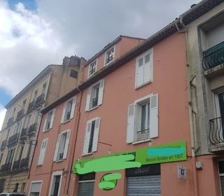  Immeuble � vendre 15 + pi�ces 600 m�