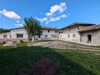  Villa � vendre 7 pi�ces 220 m�