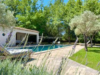  Maison � vendre 9 pi�ces 250 m�