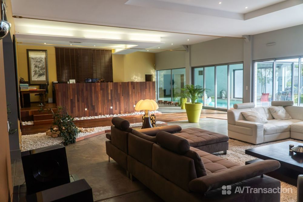 � vendre  Villa Ch�tellerault (86100)