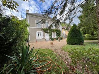  Maison � vendre 8 pi�ces 210 m�