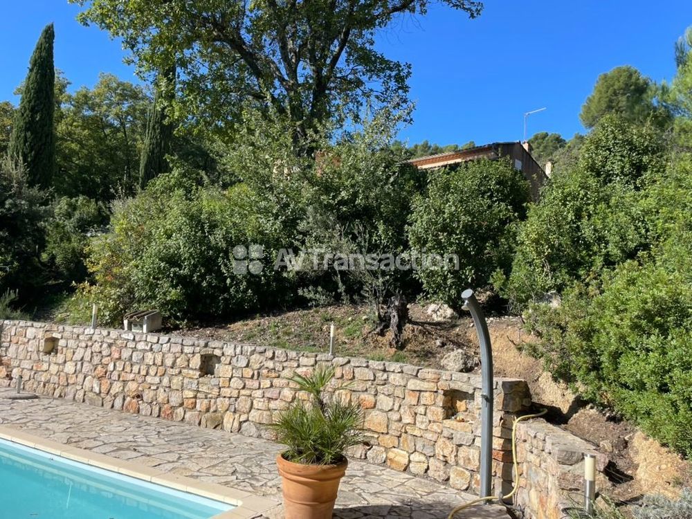 � vendre  Villa Lorgues (83510)