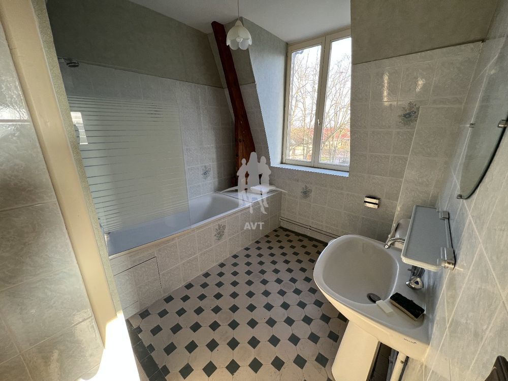 � vendre  Propri�t�/ch�teau Rugles (27250)