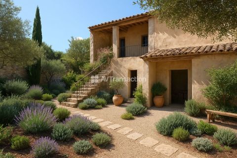   BEAU MAS A RENOVER Villa - 160 m�