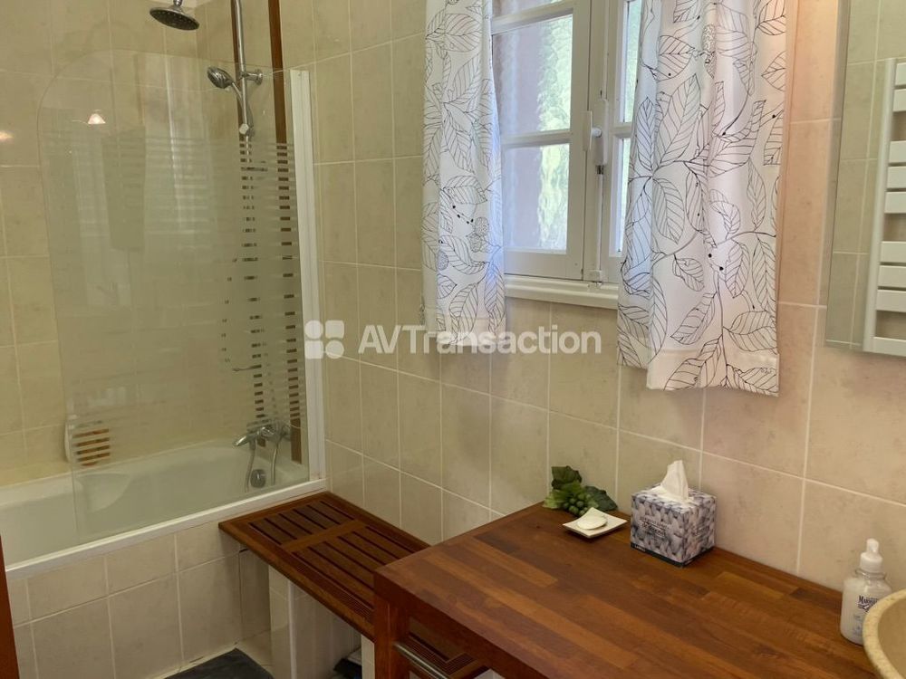 � vendre  Villa Lorgues (83510)