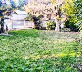  Maison � vendre 12 pi�ces 329 m�