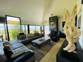  Maison � louer 6 pi�ces 300 m�