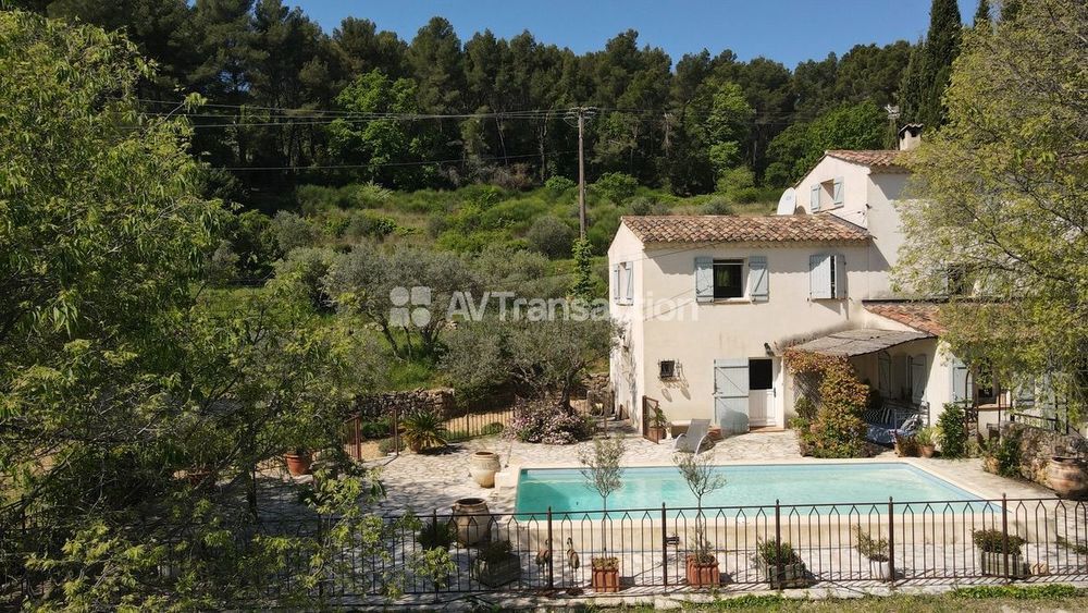 � vendre  Villa Flayosc (83780)