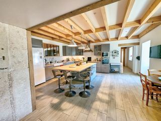  Villa � vendre 7 pi�ces 220 m�