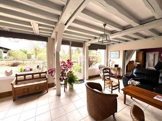  Maison � vendre 9 pi�ces 230 m�