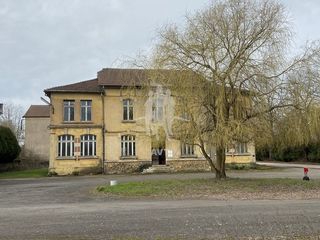  Immeuble � vendre 460 m�