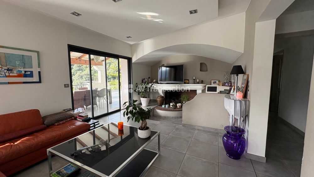 � vendre  Maison Bastelicaccia (20129)