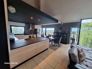  Maison � louer 6 pi�ces 300 m�