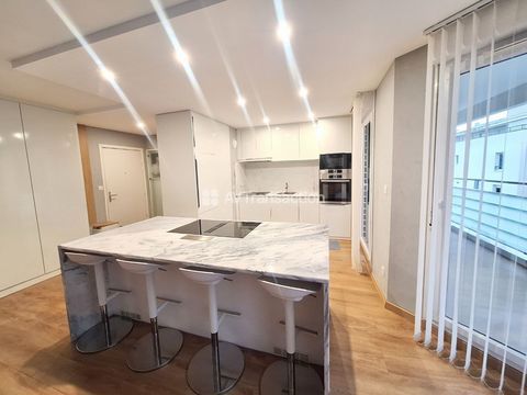   TRES BEAU T2 DE 53m�-Meubl� -Climatis� - Balcon -GARAGE INCLUS Appartement - 1 pi�ce(s) - 52 m�