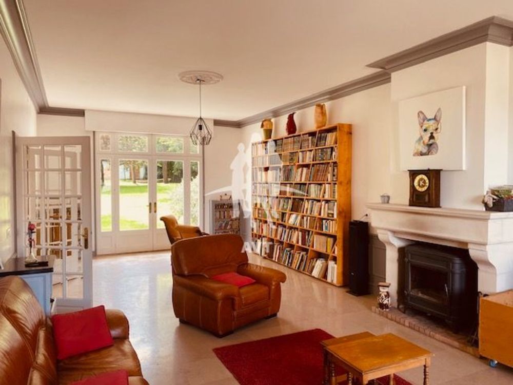 � vendre  Villa La Couronne (16400)