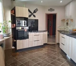  Maison � vendre 7 pi�ces 166 m�