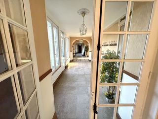  Propri�t�/ch�teau � vendre 