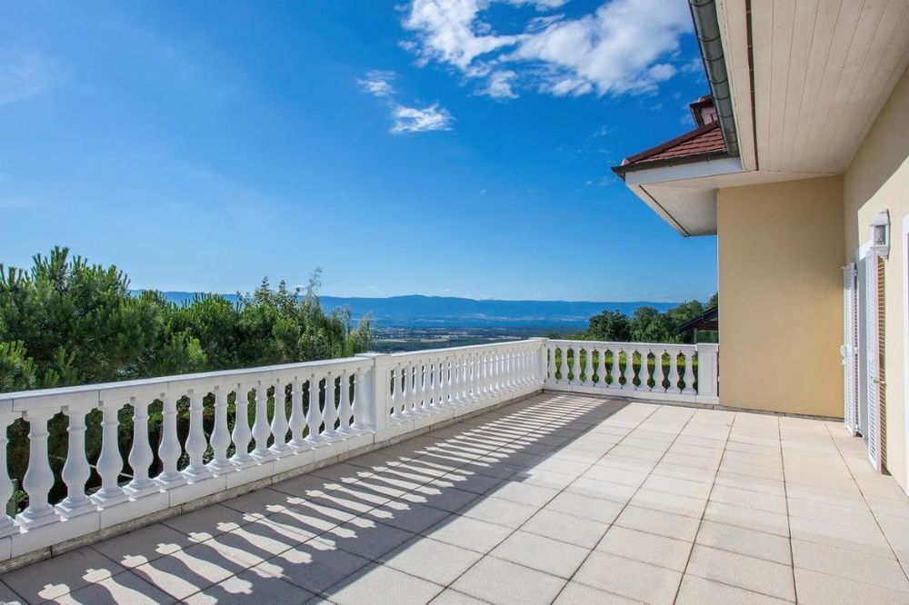 � vendre  Villa Cranves-Sales (74380)