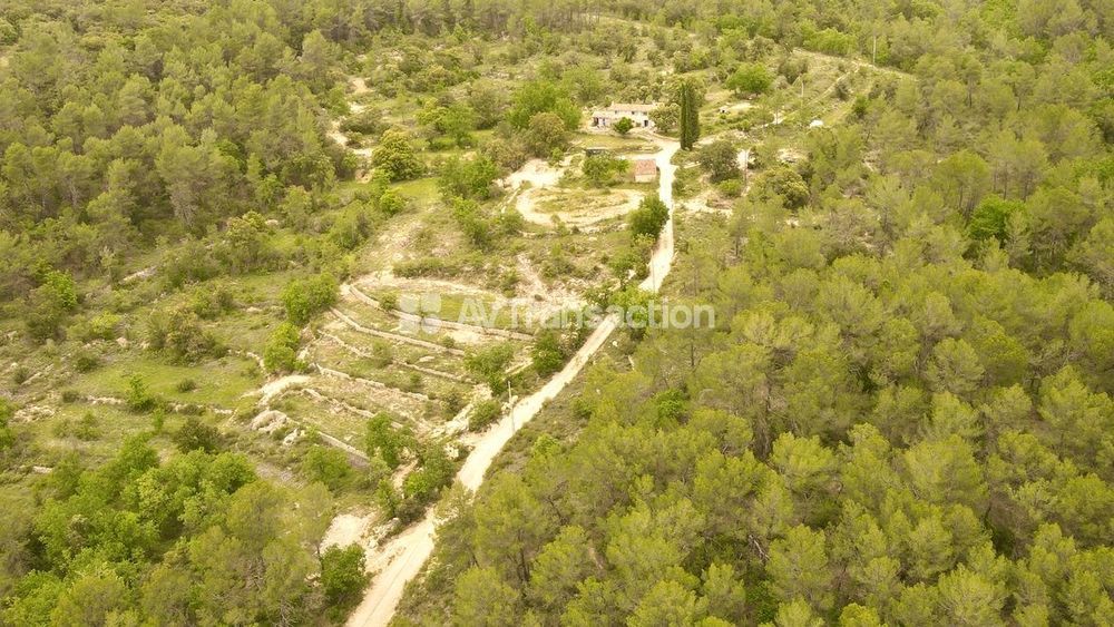 � vendre  Appartement Cotignac (83570)