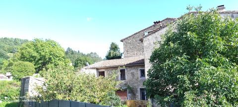   Maison de famille, jardin et d�pendances Maison - 8 pi�ce(s) - 204 m�