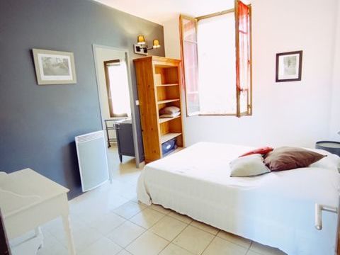   2 pi�ces au calme plage de Cassis Appartement - 2 pi�ce(s) - 40 m�