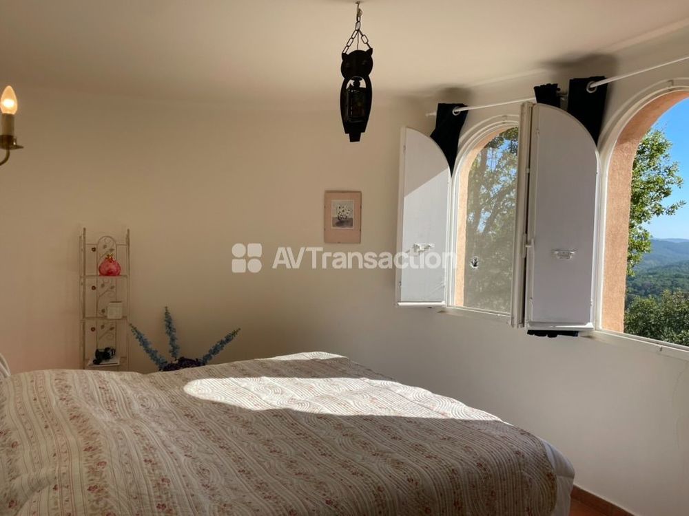 � vendre  Villa Lorgues (83510)