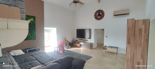  Propri�t�/ch�teau � vendre 7 pi�ces 300 m�