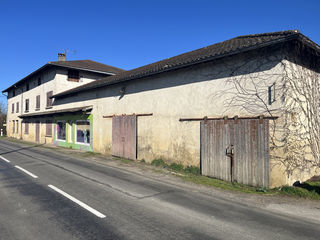  Propri�t�/ch�teau � vendre 15 + pi�ces 339 m�