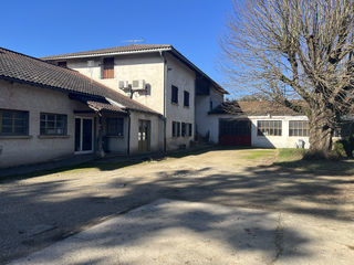  Propri�t�/ch�teau � vendre 15 + pi�ces 339 m�