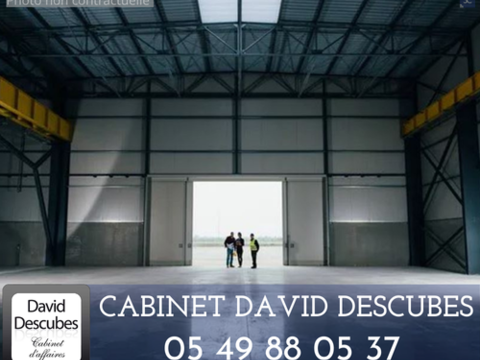 85. VENDEE : A VENDRE  MURS A USAGE INDUSTRIEL ET COMMERCIAL SUR AXE ROUTIER LES SABLES D'OLONNE   LA ROCHELLE 350720 85400 Lucon