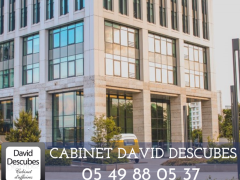 POITIERS GARE   BUREAUX RENOVES DE 200m2 ENVIRON A VENDRE. 252080 86000 Poitiers