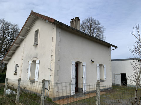   LE DORAT - Charmante maison de caract�re Maison - 4 pi�ce(s) - 86 m�