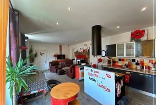  Propri�t�/ch�teau � vendre 6 pi�ces 123 m�