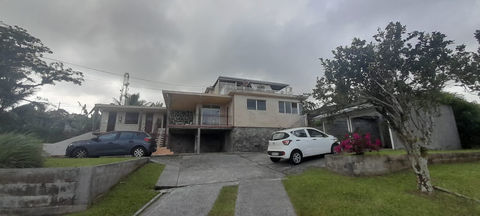   AJOUPA BOUILLON- 220 000� - Maison comprenant deux appartements Maison - 9 pi�ce(s) - 198 m�