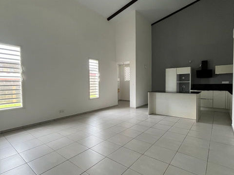   Villa charmante Maison - 4 pi�ce(s) - 101 m�