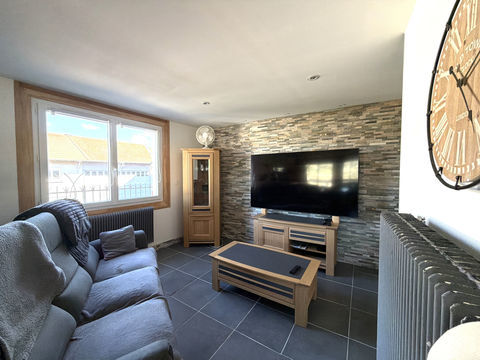   Maison r�nov�e centre cours la ville Maison - 3 pi�ce(s) - 82 m�