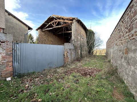   EXCLUSIVITE - terrain avec d�pendance 90m2 - 42590 Maison - 1 pi�ce(s) - 90 m�