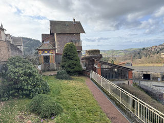  Maison � vendre 9 pi�ces 316 m�