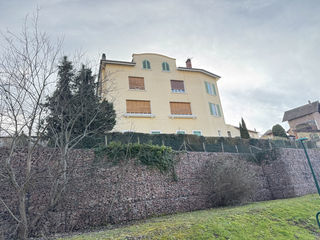  Maison � vendre 9 pi�ces 316 m�