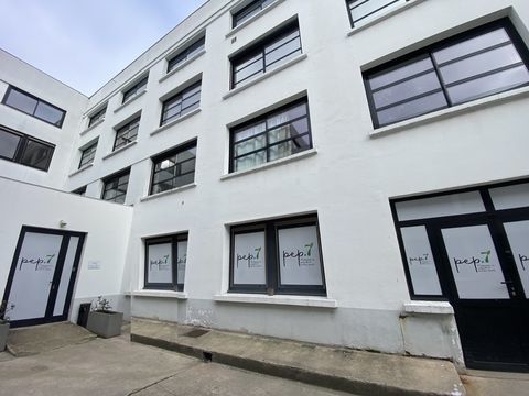 Locaux d'activit&eacute; - A LOUER - 511 m&sup2; non divisibles 5536 94200 Ivry sur seine
