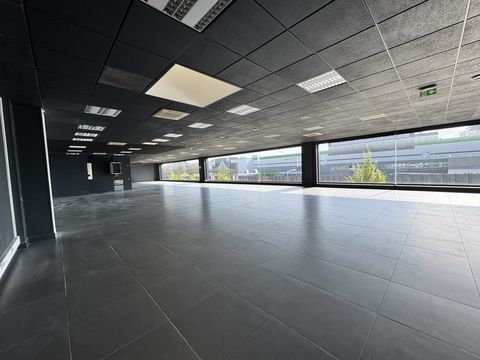 Locaux d'activit&eacute; - A LOUER - 1&nbsp;819 m&sup2; non divisibles 27285 92000 Nanterre la defense