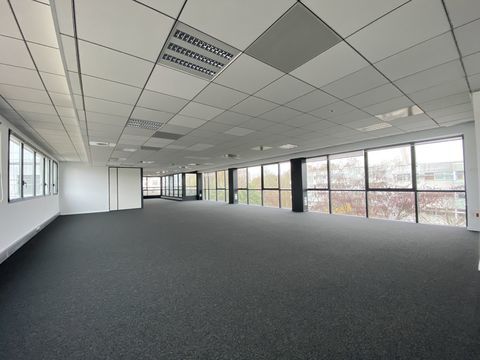 Bureaux - A LOUER - 580 m&sup2; divisibles &agrave; partir de 260 m&sup2; 8700 77500 Chelles