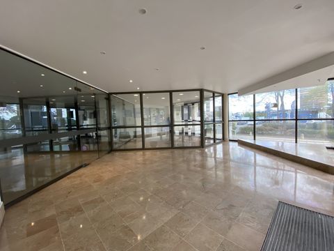 Bureaux - A LOUER - 138 m&sup2; non divisibles 1495 93110 Rosny sous bois