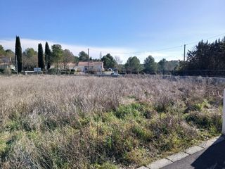  Terrain � vendre 700 m�