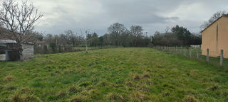  Terrain 1750 m� Montpon-m�nest�rol