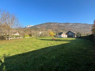  Terrain 776 m� N�ves-parmelan