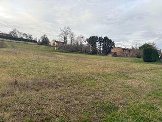  Terrain 590 m� Saint-sulpice