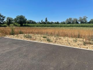  Terrain � vendre 1070 m�